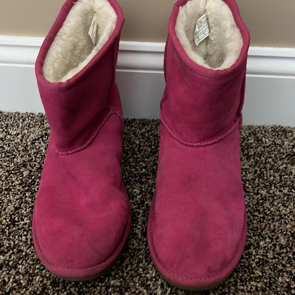 Magenta UGG Boots - Picture 2 of 4